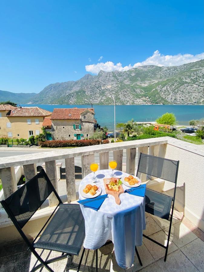 Villa Blanca Risan Esterno foto