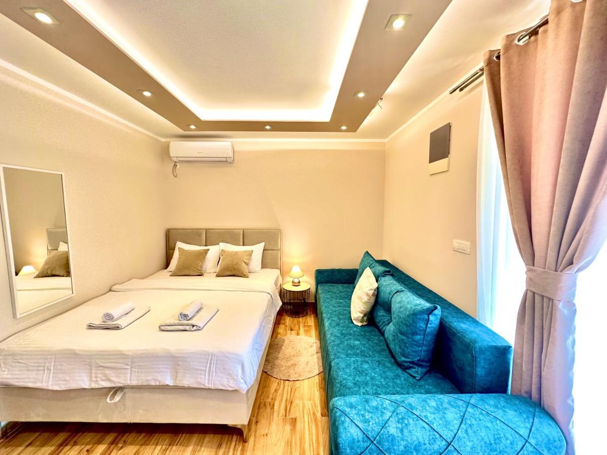 Villa Blanca Risan Esterno foto
